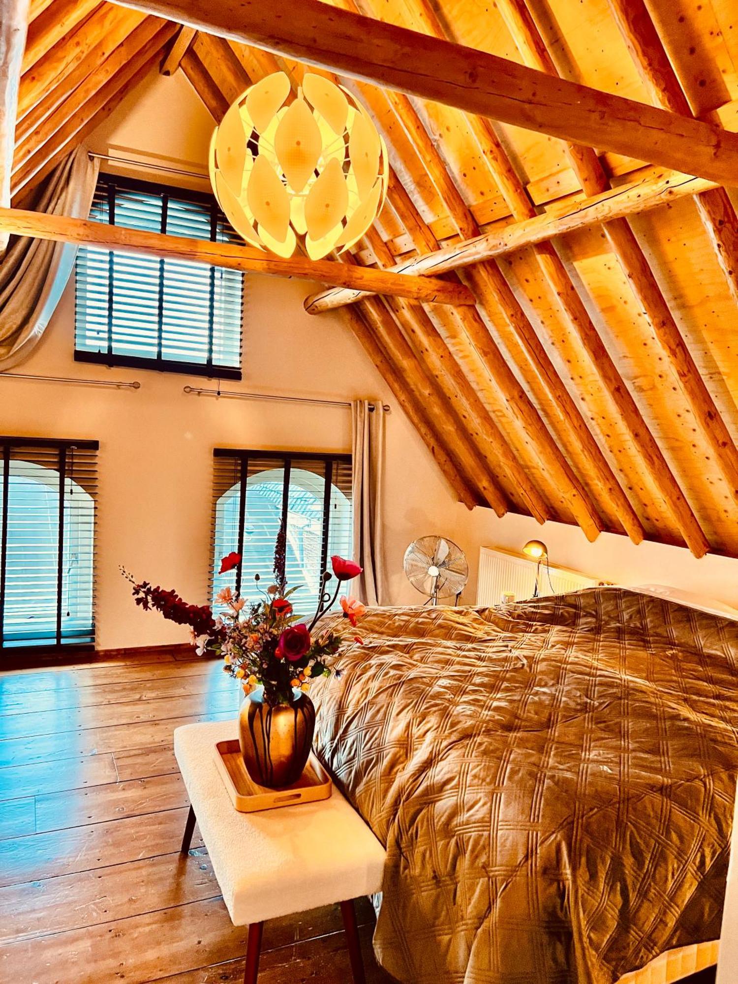 La Dolce Vita Suites Leeuwarden Bagian luar foto
